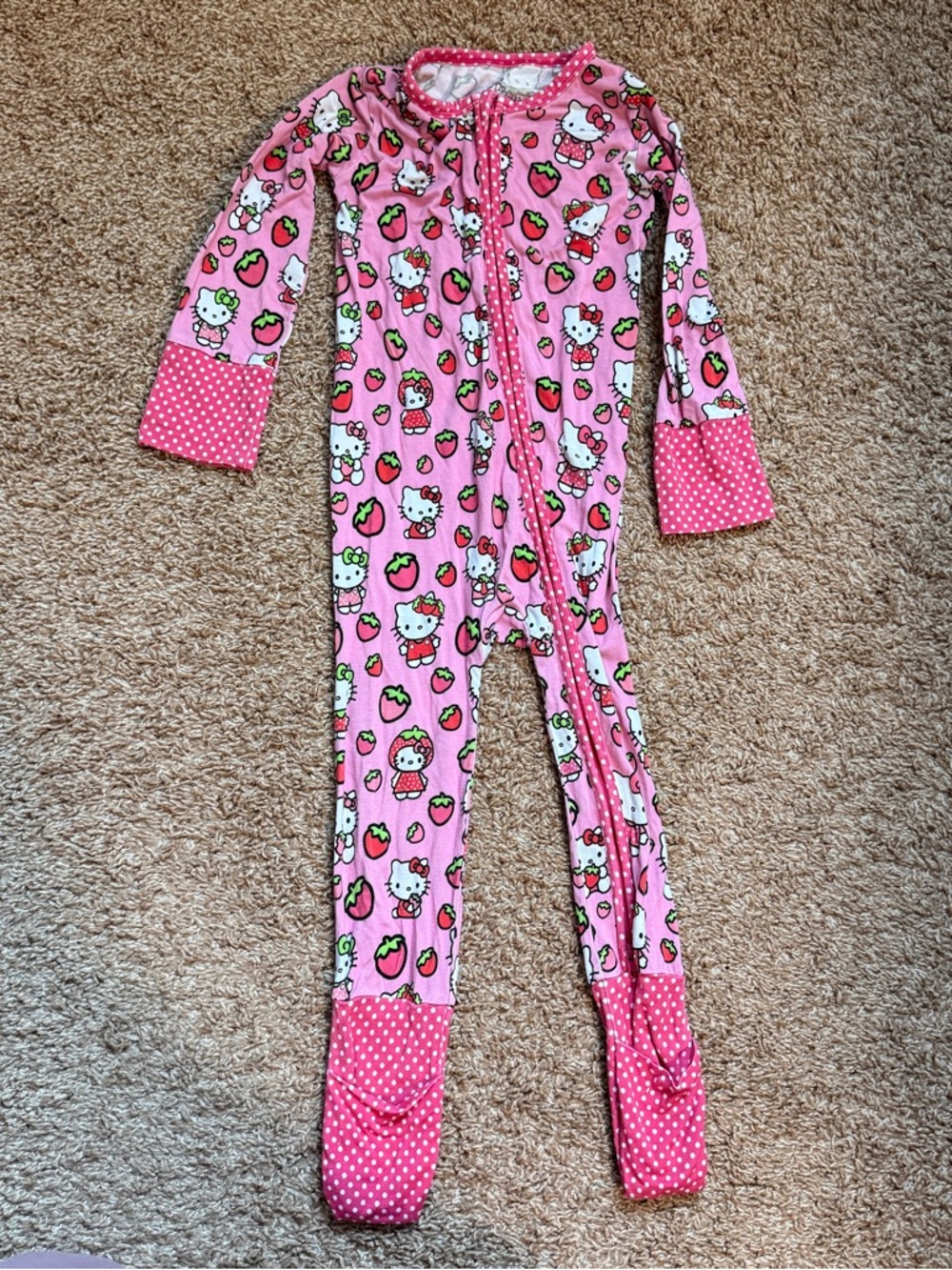 Hello Kitty Little Snuggles Bamboo Zippy Sleeper